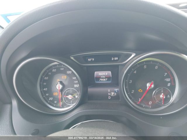 WDCTG4EBXJJ491239 Mercedes-Benz GLA 250