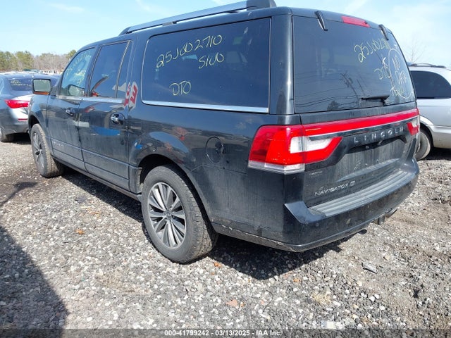 2015 LINCOLN NAVIGATOR L 5LMJJ3JT9FEJ07080 Photo 2