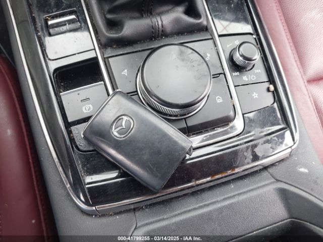 3MVDMBCM0PM532449 Mazda Cx-30 2.5 S Carbon Edition