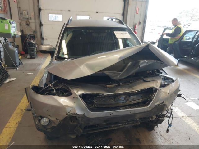 JF2GTAPC9N8224096 Subaru Crosstrek Premium
