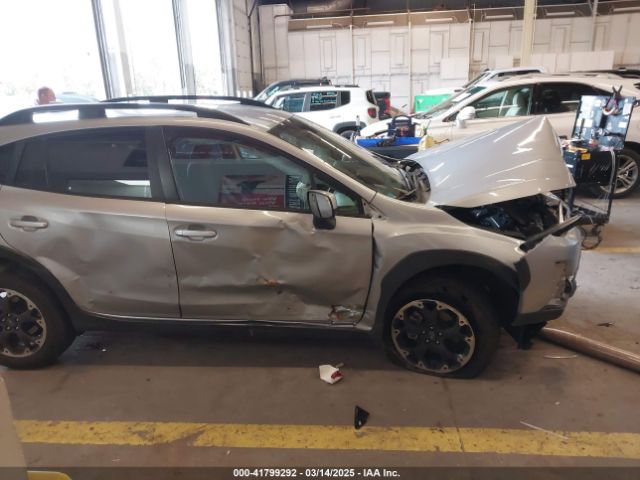 JF2GTAPC9N8224096 Subaru Crosstrek Premium