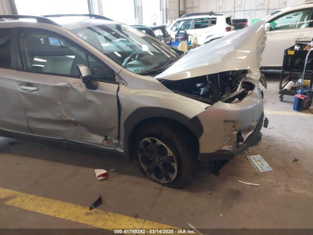JF2GTAPC9N8224096 Subaru Crosstrek Premium