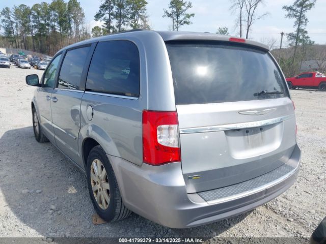 2014 CHRYSLER TOWN & COUNTRY 2C4RC1BG0ER382249 Photo 2