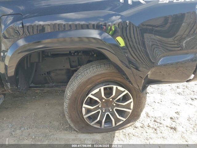 3TYCZ5AN0NT066728 Toyota Tacoma Trd Sport