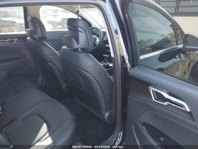 5XYK33DF8SG301564 KIA Sportage Ex