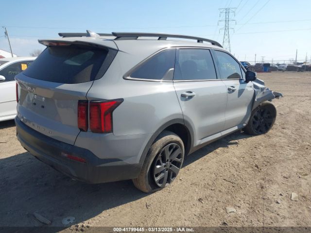5XYRLDLC3NG146258 KIA Sorento X-line S