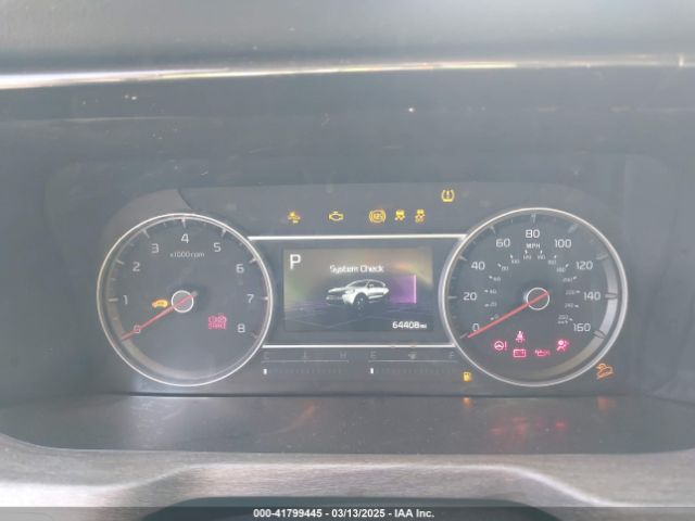 5XYRLDLC3NG146258 KIA Sorento X-line S
