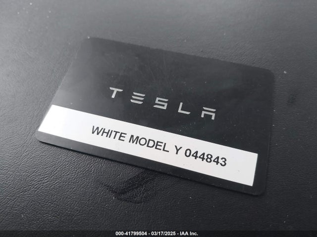 2020 TESLA MODEL Y 5YJYGDEE4LF044843 Photo 10