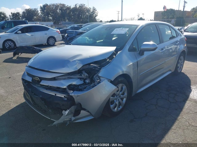 JTDEPRAE5LJ065182 Toyota COROLLA LE