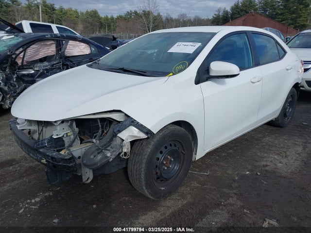 Toyota COROLLA LE 2015 5YFBURHE4FP209290 Image 2