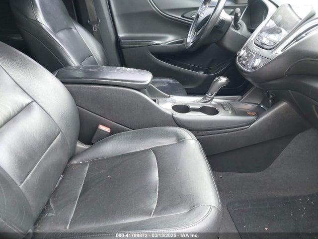 1G1ZE5ST6HF219091 Chevrolet MALIBU 1LT