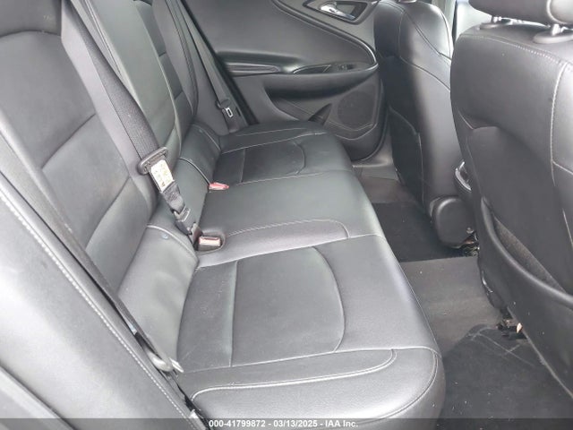 1G1ZE5ST6HF219091 Chevrolet MALIBU 1LT