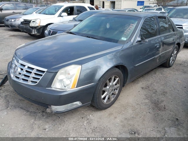 2010 CADILLAC DTS 1G6KD5EY3AU137889 Photo 1