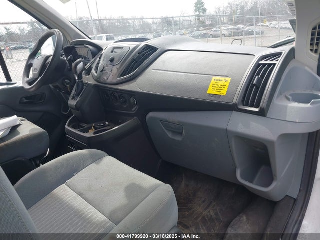 1FTYR1ZM2GKA03369 Ford Transit-250