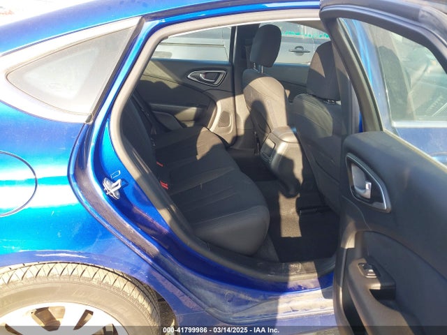 Chrysler 200 Limited 2016 1C3CCCAB7GN166510 Image 8