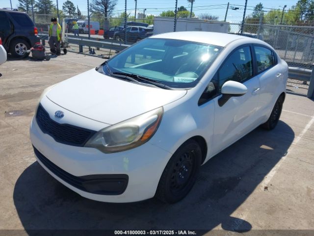 KNADM4A31E6332570 KIA RIO LX
