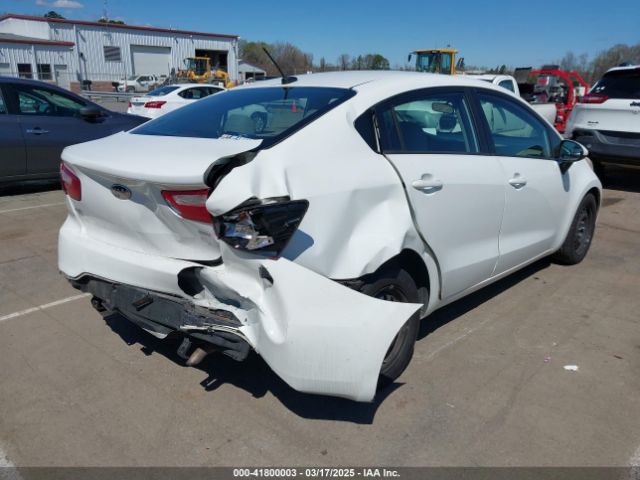 KNADM4A31E6332570 KIA RIO LX