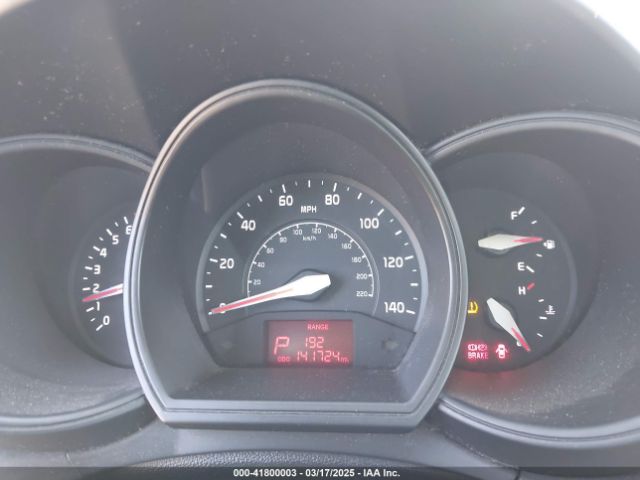 KNADM4A31E6332570 KIA RIO LX