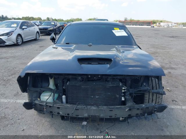 2C3CDZDJ0FH718777 Dodge Challenger Srt 392