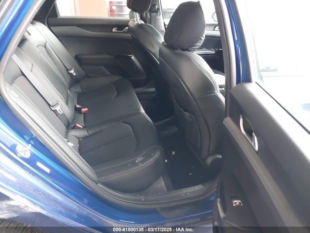 5XXG64J21PG211527 KIA K5 Gt-line