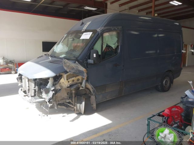 WD4PF0CDXKP103244 Mercedes-Benz Sprinter 2500 High Roof V6/standard Roof V6