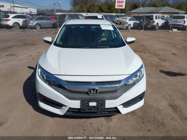 19XFC2F58JE025317 Honda Civic Lx