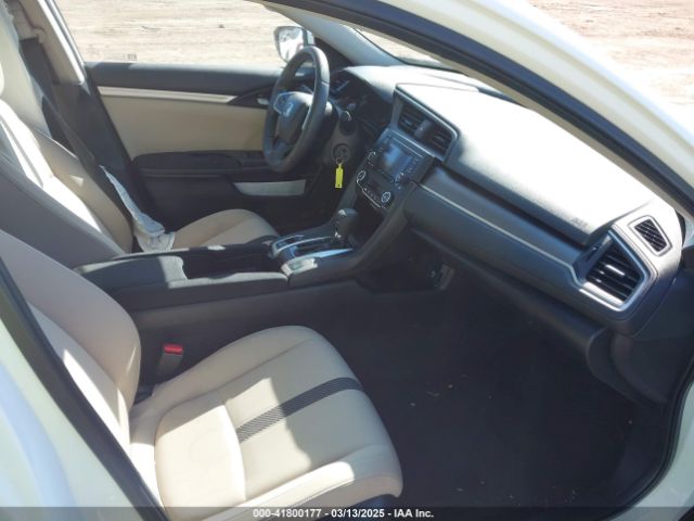 19XFC2F58JE025317 Honda Civic Lx