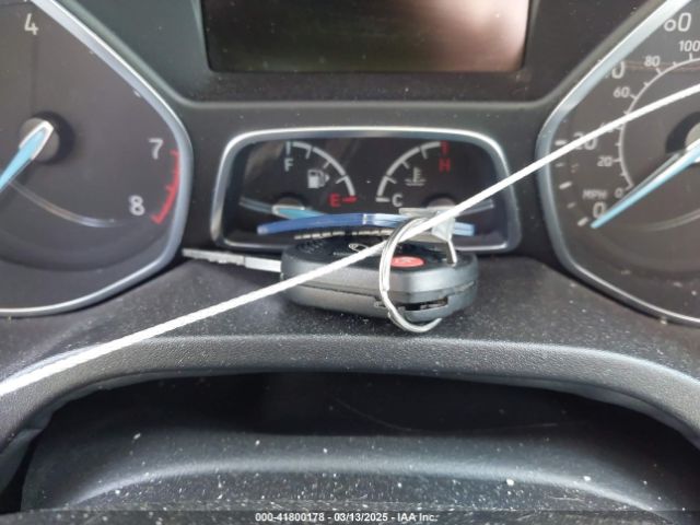 1FADP3F26GL232673 Ford FOCUS SE