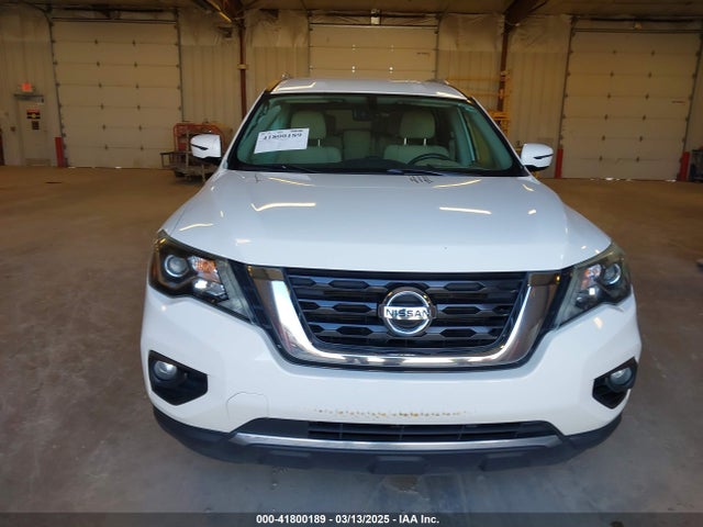 5N1DR2MN8HC666621 Nissan Pathfinder Sv