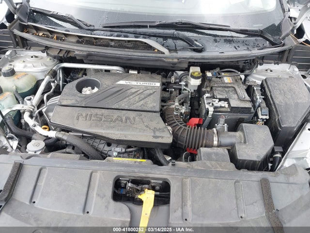 JN8BT3BAXNW043261 Nissan Rogue Sv Fwd