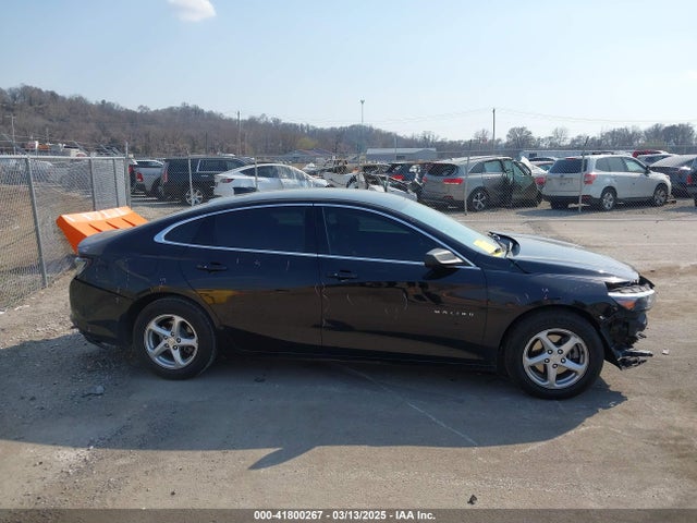 1G1ZB5STXHF284423 Chevrolet MALIBU LS