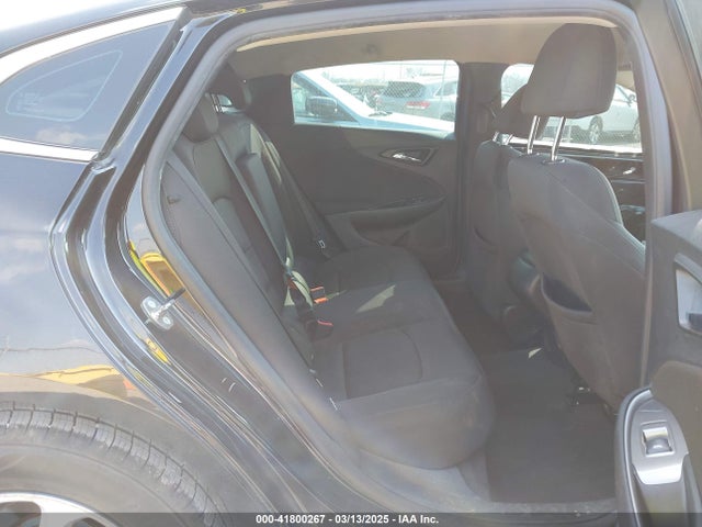 1G1ZB5STXHF284423 Chevrolet MALIBU LS