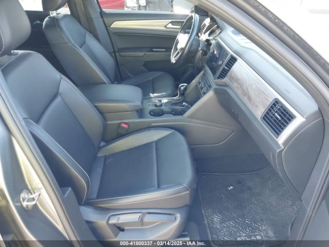 1V24C2CAXLC203018 Volkswagen Atlas Cross Sport 2.0t Se