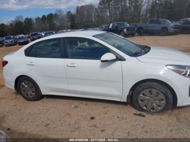 3KPA24AB9KE242768 KIA RIO LX