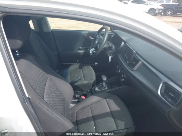 3KPA24AB9KE242768 KIA RIO LX