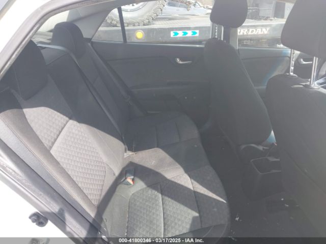 3KPA24AB9KE242768 KIA RIO LX