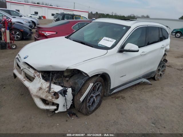 2018 BMW X1 WBXHT3C31J5K22765 Photo 1