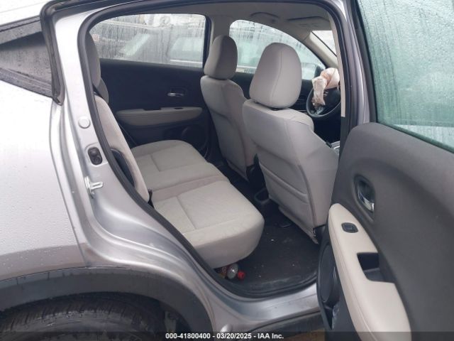 3CZRU6H33MM753158 Honda Hr-v Awd Lx