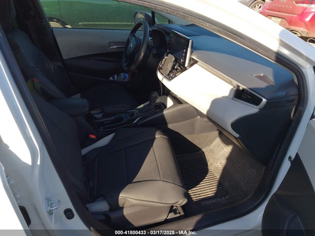 JTDEBRBE2LJ008225 Toyota Corolla Hybrid Le