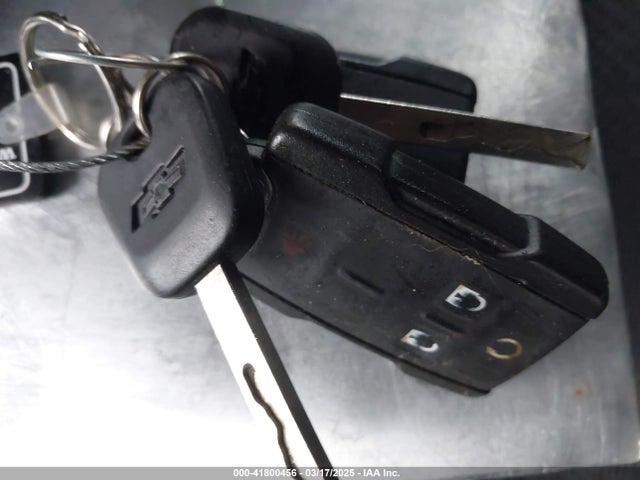 2GCVKREC6J1102304 Chevrolet Silverado 1500 1lt