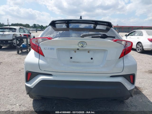 NMTKHMBX7LR109784 Toyota C-HR XLE