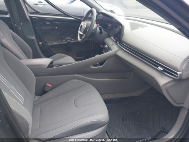 KMHLS4DGXRU809075 Hyundai ELANTRA SEL