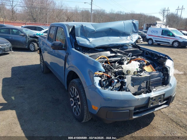 3FTTW8M30RRA15545 Ford Maverick Lariat