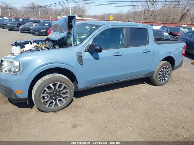 3FTTW8M30RRA15545 Ford Maverick Lariat