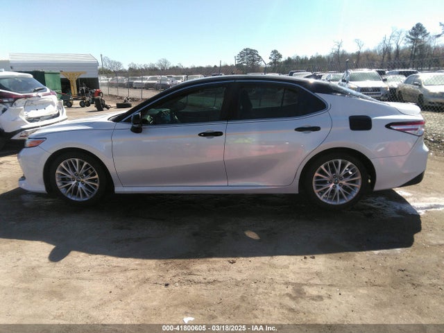 4T1B11HK8JU020827 Toyota CAMRY XLE
