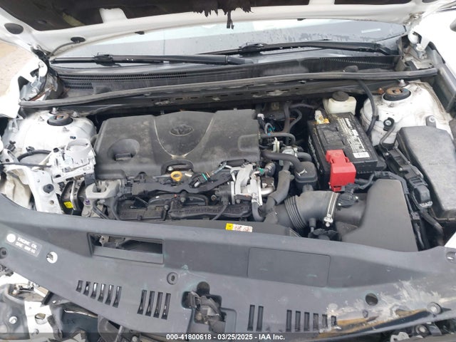 4T1B11HK2JU114170 Toyota CAMRY SE