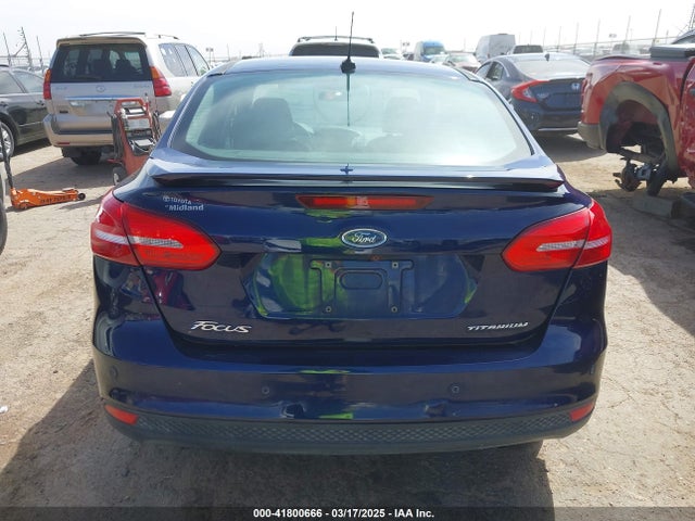1FADP3J22HL272354 Ford Focus Titanium