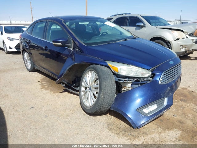 1FADP3J22HL272354 Ford Focus Titanium