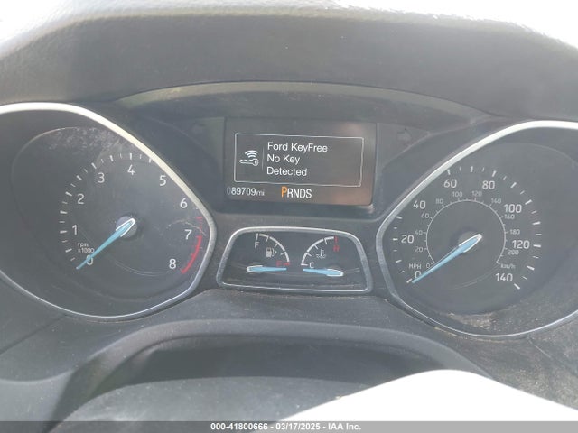 1FADP3J22HL272354 Ford Focus Titanium