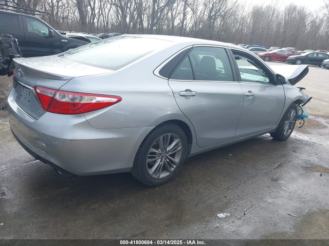 4T1BF1FK1FU983127 Toyota CAMRY SE